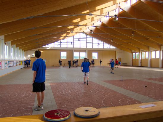 1206-bezirk-u16-halle01.jpg