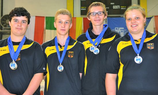 1308-u16-euro-deut-2.jpg